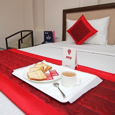 Oyo Hotel Blu Pebbles Near Delhi Airport New Delhi Exterior photo
