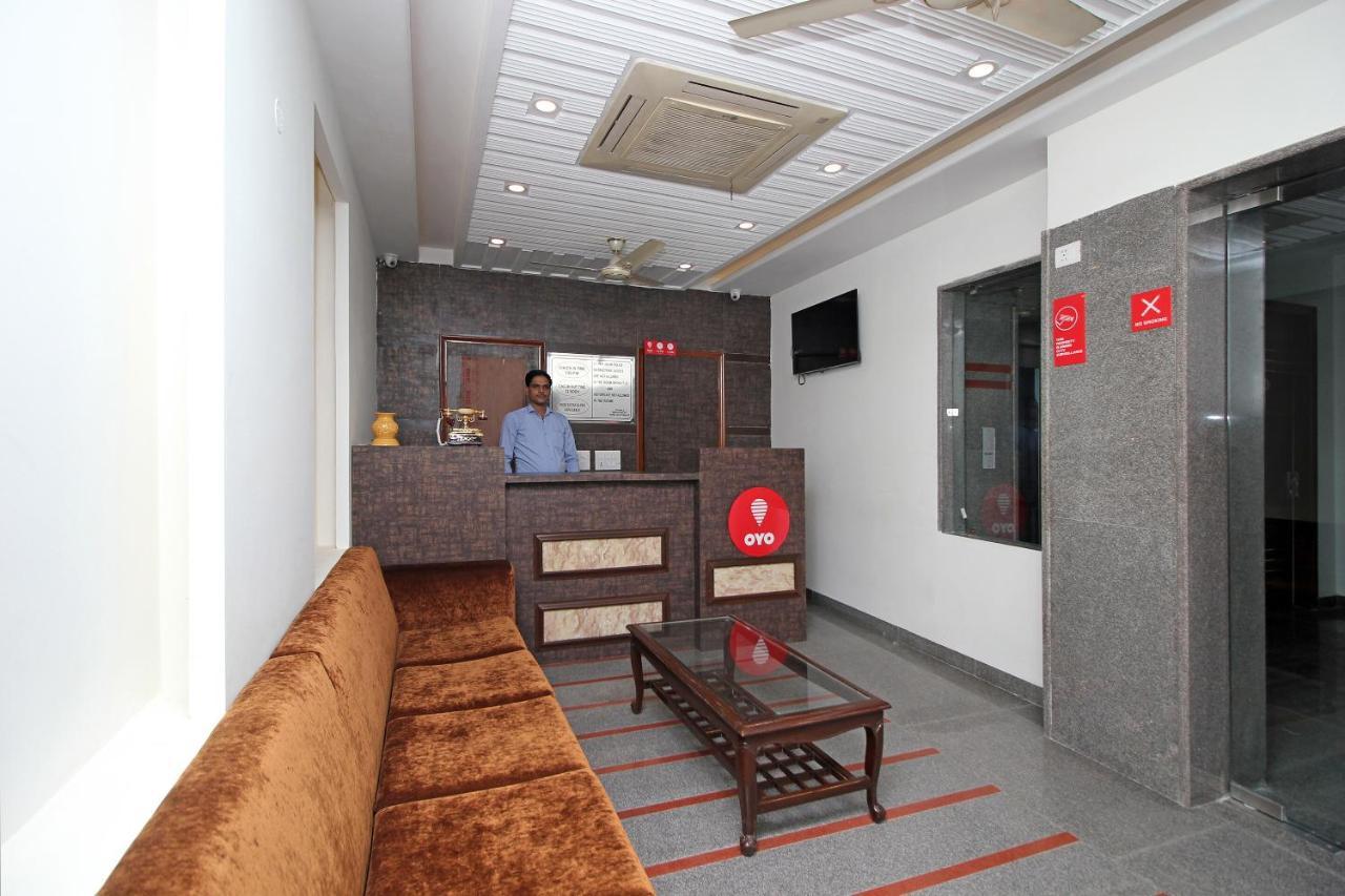 Oyo Hotel Blu Pebbles Near Delhi Airport New Delhi Exterior photo